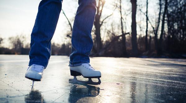 cel mai spectaculos patinoar natural din lume