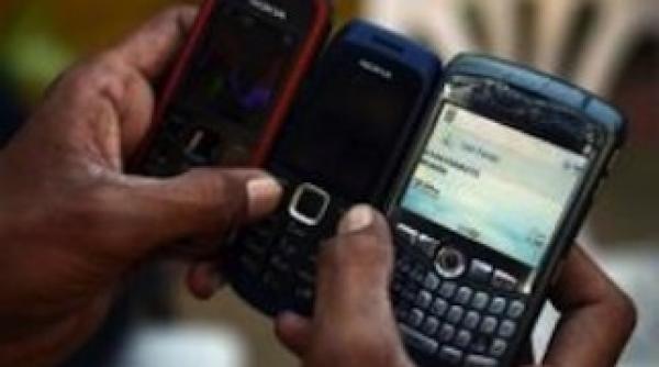 de inu i cu telefoane mobile 368 de aparate confiscate