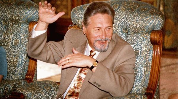 emil constantinescu la academia de diplomatie culturala din berlin si la forumul de la baku