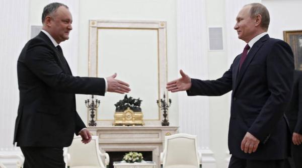 vizita in rusia dodon atac la parlament