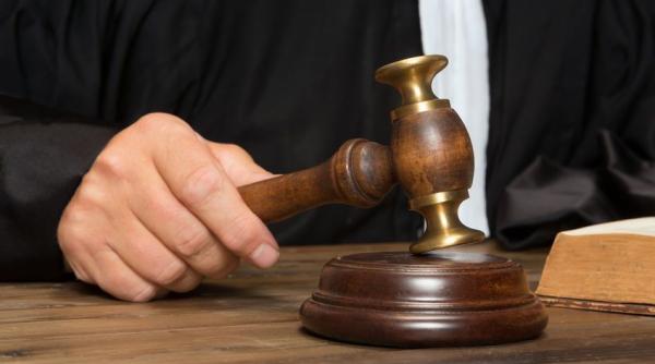 sentin a definitiva impotriva antrenorului violator