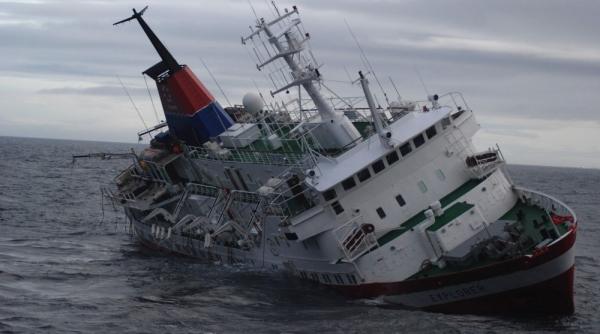 marinarii cer salarii ca ale pompierilor