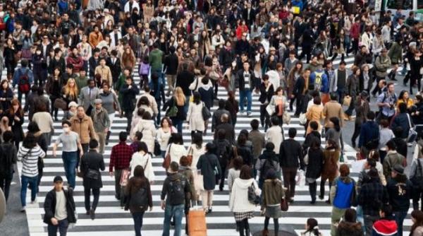 ins popula ia romaniei scade de la o luna la alta