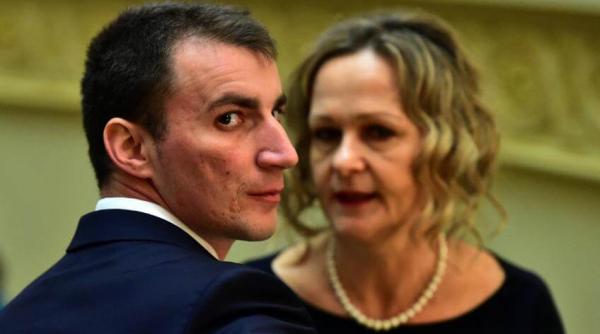 protest poli i ti badea mesaj dur pentru godina