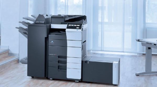 konica minolta lanseaza seria bizhub 558 i noi sisteme de birou alb negru premium