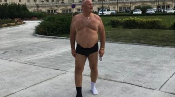 protest in pielea goala alde precizari despre politicianul dezbracat