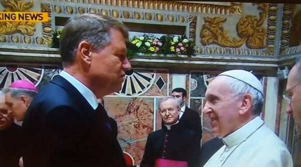 klaus iohannis l a invitat din nou pe papa francisc in romania
