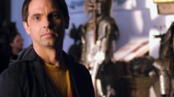 dan negru am jucat cu hagi mingea utat mi a lovit capul