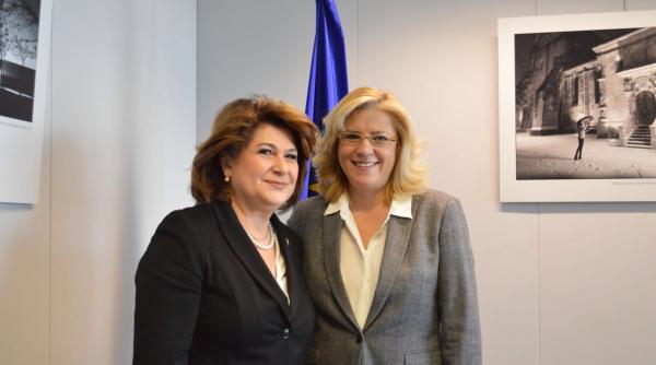 rovana plumb anun despre banii europeni