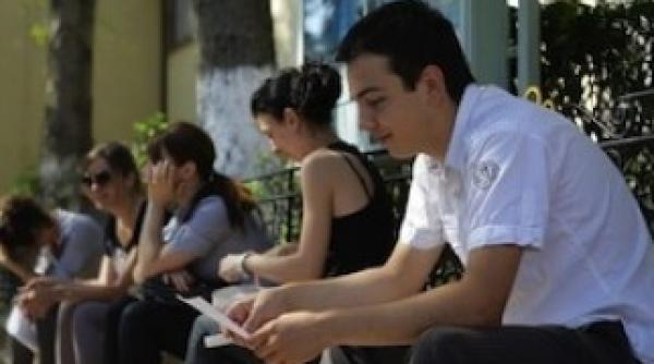 rezultate dezastruoase la simularea bac ului un jude are 11 licee cu zero promova i