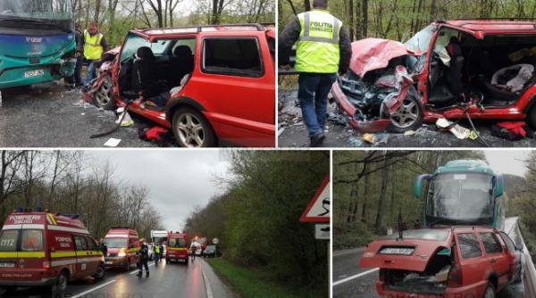 accident intre un autocar cu pasageri i un autoturism patru rani i