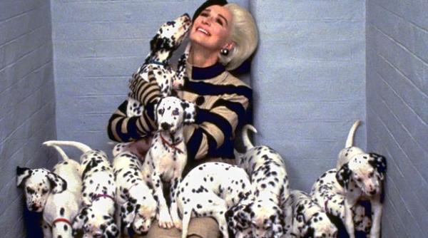 de pasti iepurasul vine cu multe filme si seriale la tvr 2