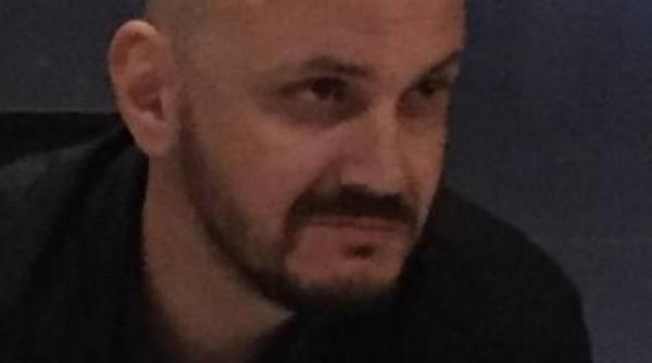 sebastian ghi a prins cozmin gu a pacalitul de serviciu