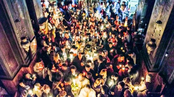 mesajul bisericii u ile care despart cele doua lumi deschise pana duminica