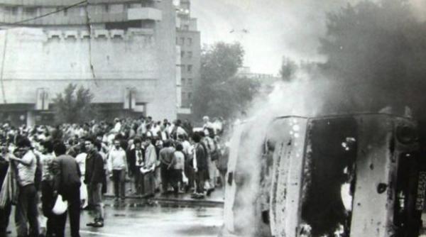 guvernul decizie referitoare la mineriada din 1990