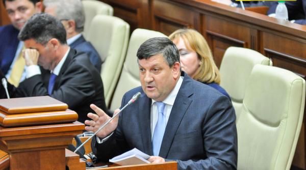 ministrul transporturilor din moldova re inut de procurori