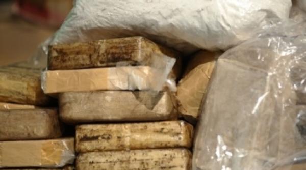 o tona de heroina confiscata drogurile urmau sa ajunga in romania