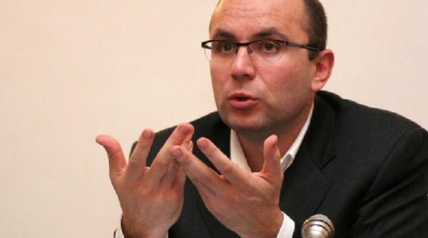 legea gra ierii cozmin gu a basescu s a facut de ru ine