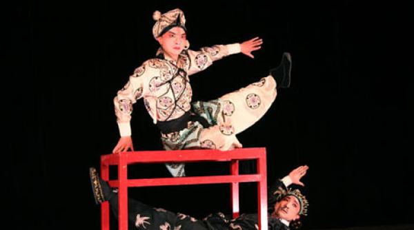 festco un regal de comedie la bucure ti