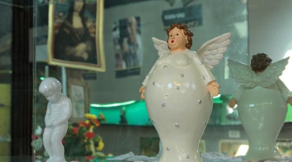 s a deschis muzeul kitsch ului din bucure ti