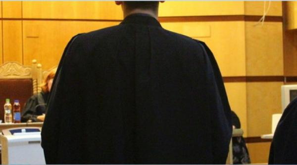 bancul zilei pledoaria uni avocat pentru o tanara