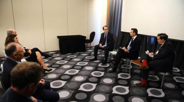 victoria lui macron veste pentru romania andi cristea europarlamentar este singura dilema