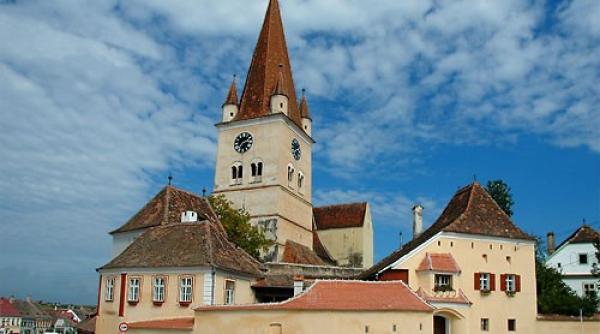 fits ajunge in laca uri de cult din sibiu