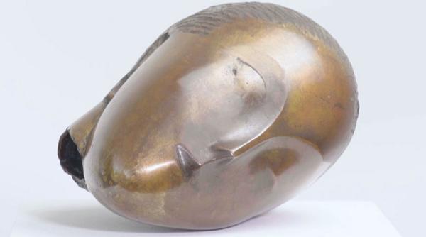 muza adormita de constantin brancusi adjudecata pentru 57 3 milioane de dolari la new york