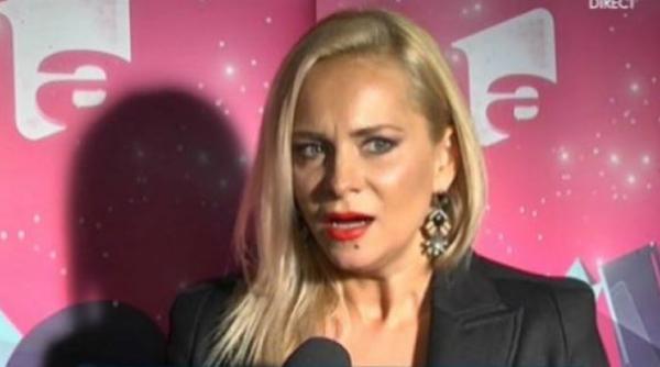 paula chirila strigat de ajutor destinul ne a dus pe drumuri diferite