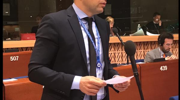 keep calm este povestea cu drobul de sare