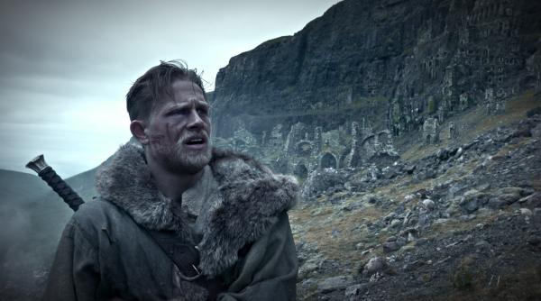 king arthur legenda sabiei la cinematografele din romania din 19 mai