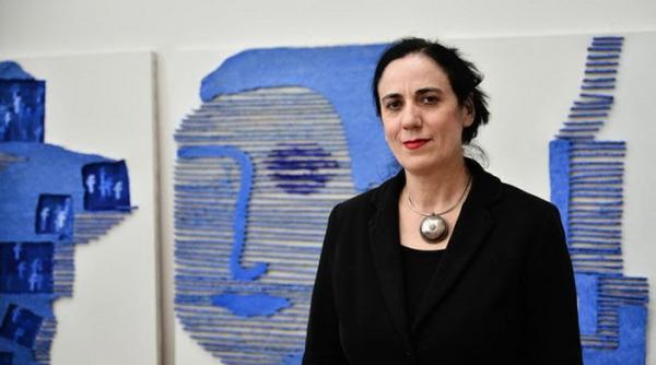 expozitia facebook obsession a artistei florica prevenda se deschide in galeria brancusi din londra