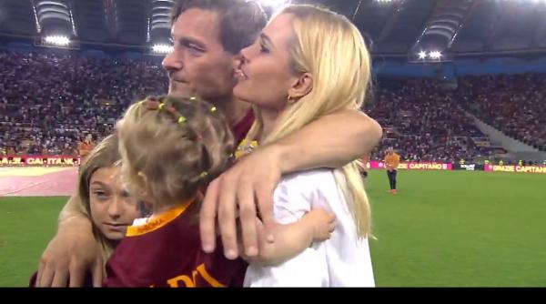 retragere totti as roma fanii romani in lacrimi