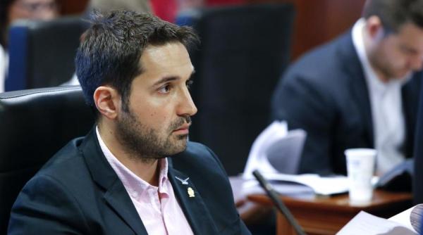 tudor ionescu ironie crunta la adresa lui daniel constantin