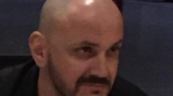 sebastian ghi a noua schimbare de look cum a aparut la poli ie