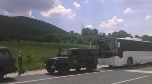 convoi militar oprit din drumul spre romania de comuni ti in grecia