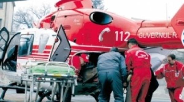 grav accident rutier se intervine cu elicopterul smurd