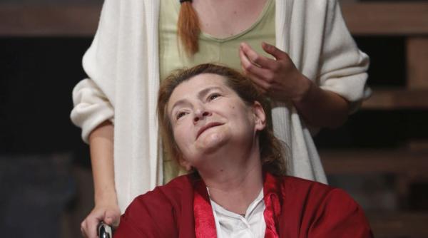 sandros ultima premiera a stagiunii teatrului na ional ia i