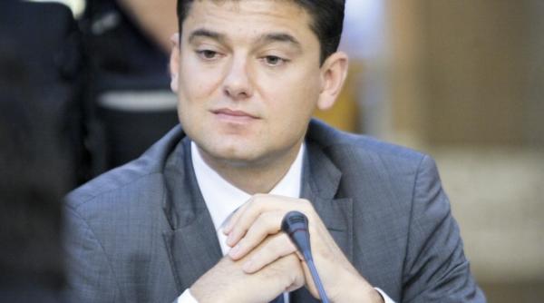 cristian boureanu facut k o de catre poli ist video