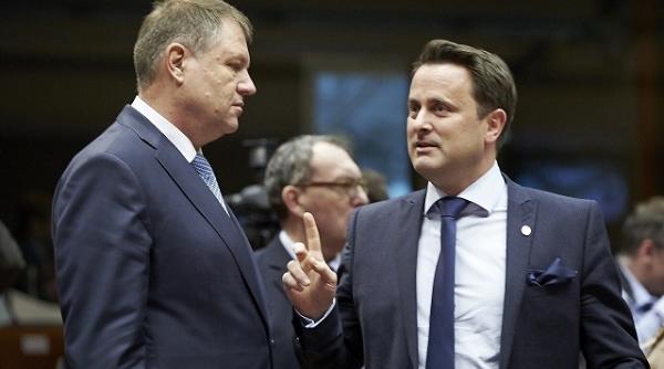 un curs intensiv de cultura si nu numai de teatru klaus iohannis la festivalul de teatru de la sibiu