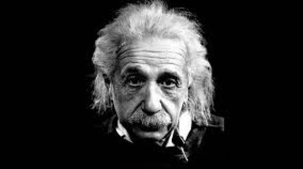 scrisori semnate de einstein vandute pentru o suma uriasa