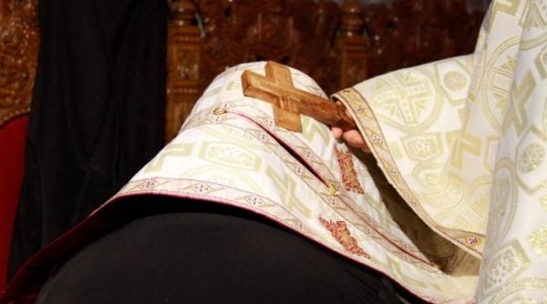 bancul zilei o blonda la spovedit