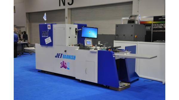 konica minolta intra pe pia a de imprimare industriala din romania