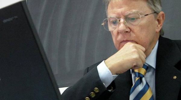 nicolae hancu dincolo de titluri de premii i distinc ii un medic cum to i ar trebui sa fie