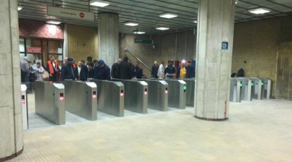 sta ie de metrou inchisa de sambata pana luni