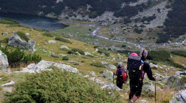 actiune de salvare a unui barbat in retezat