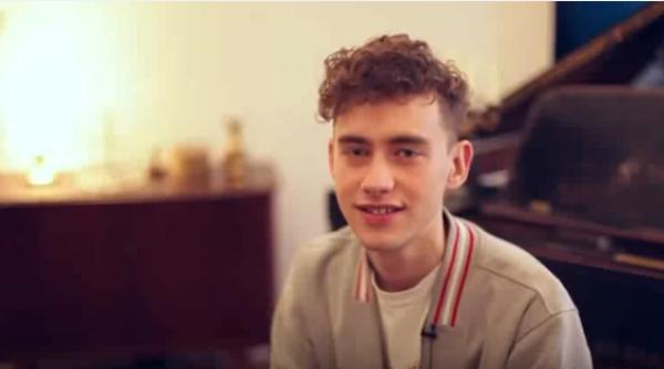 cantare ul din trupa years years har uirea homofoba