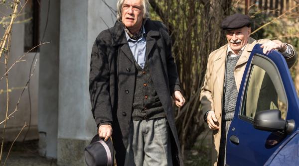 din nou impreuna marcel iures si victor rebengiuc sunt cei mai buni prieteni in filmul octav