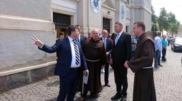 cine ne a luat sighi oara