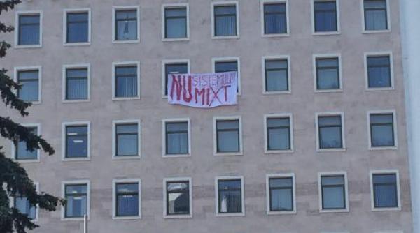 protest la chi inau maia sandu ho ii si au votat biletul in urmatorul parlament